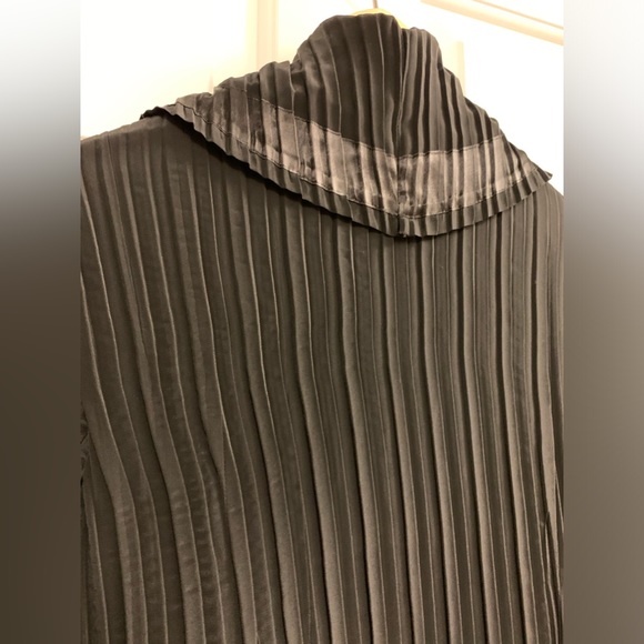 JOSEPH RIBKOFF - Picture 4 of 10